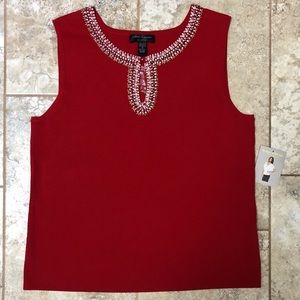 Cable & Gauge Red Front Keyhole Beaded Top